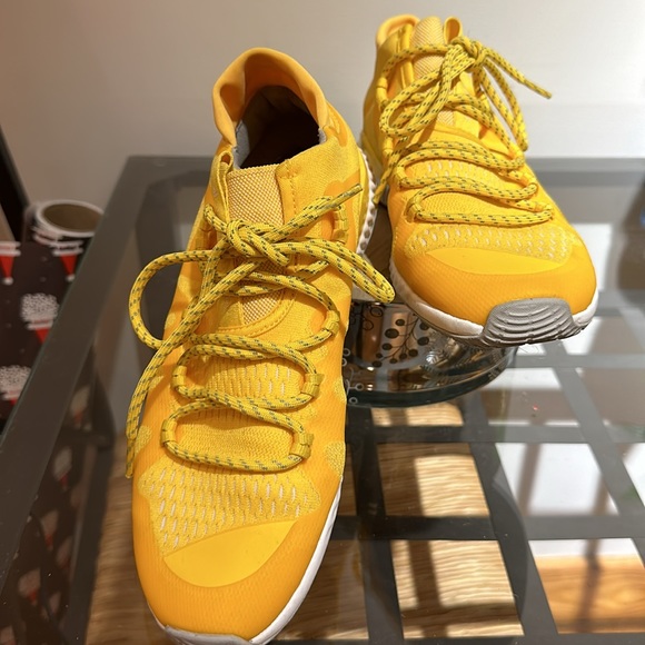 Adidas x Stella McCartney - Picture 3 of 8